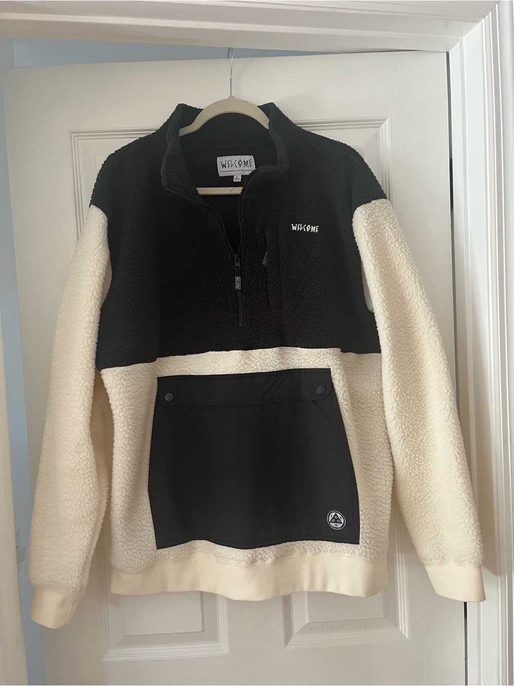 Colorblock Sherpa Half-Zip Pullover - Black & Cream